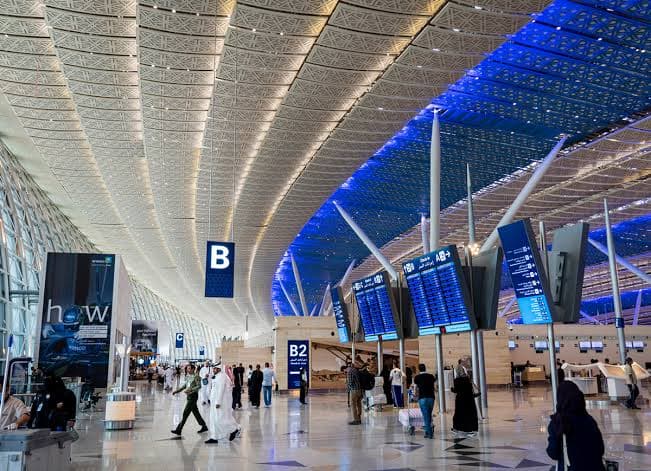 Airport Etiquette and Documents Every Pilgrim Needs